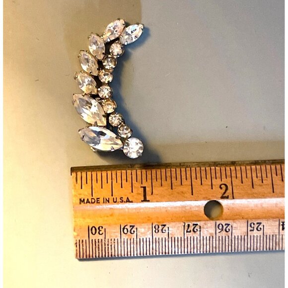 Vintage Weiss Clear Rhinestone Leaf Clip-On Earrings Silver Tone Elegant Design - Picture 7 of 8